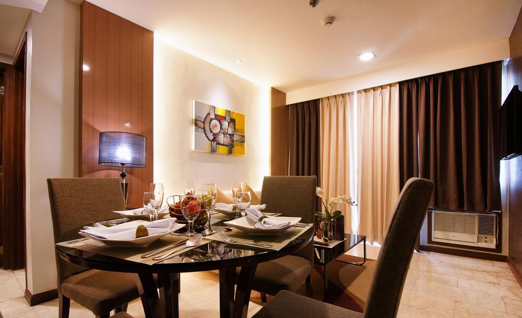 Fernandina 88 Suites Hotel Quezon City Exterior foto